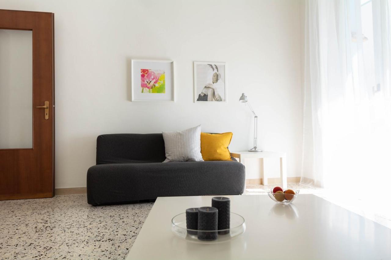 Gaia14 Apartment Салерно Екстериор снимка