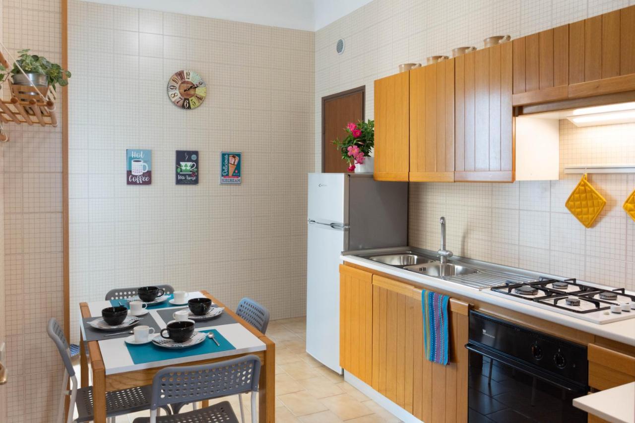 Gaia14 Apartment Салерно Екстериор снимка