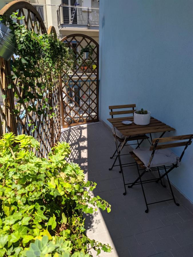 Gaia14 Apartment Салерно Екстериор снимка